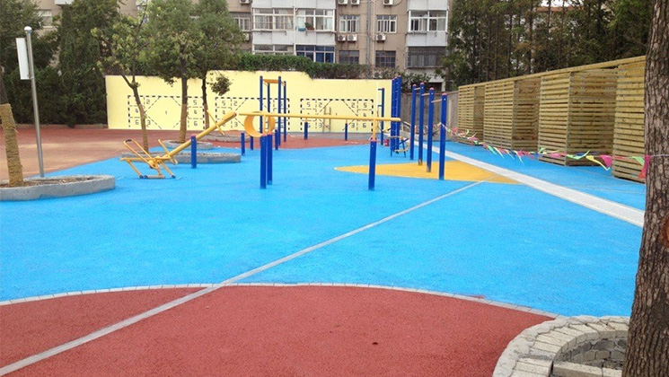 新疆乌鲁木齐彩色透水混凝土工程